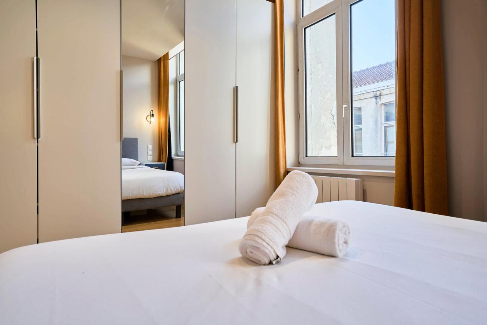 Apartment With Parking In The Heart Of Old Lille Exterior photo